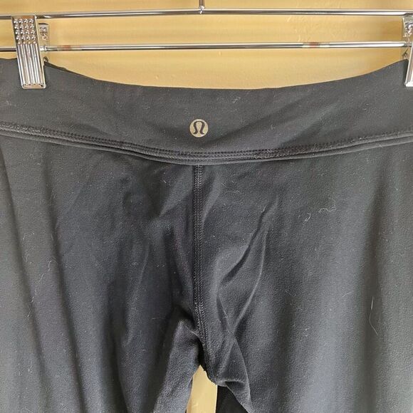 Lululemon Womens Groove Flared Stretch Compression Leggings Size 2‎ Active - Picture 7 of 7